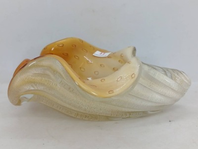 Murano Amber and Cream Shell-shaped Glass Bowl - 3