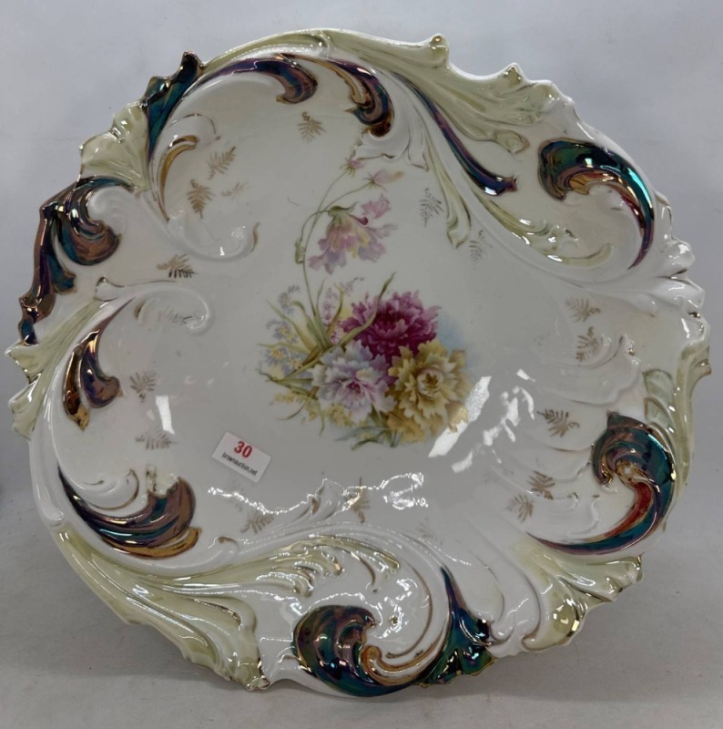 Porcelain Bowl with Floral and Gilded Details