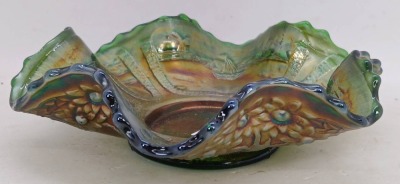Green Carnival Glass Sailboats Bowl - 5