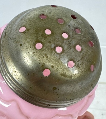 Pink Cased Glass Shaker in Diamond Quilted with Metal Lid - 5
