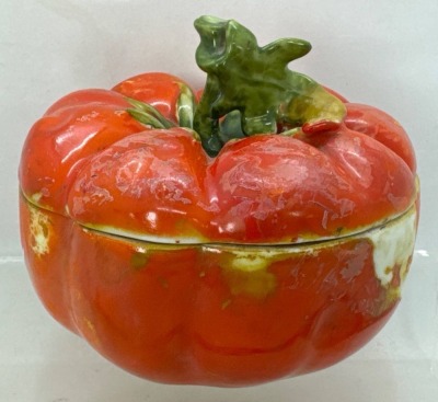 Royal Bayreuth Tomato-Shaped Covered Sugar Bowl - 3