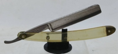 Dubl Duck SatinEdge Straight Razor - 3