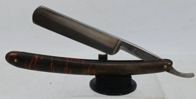 Shumate Straight Razor with Box - 2