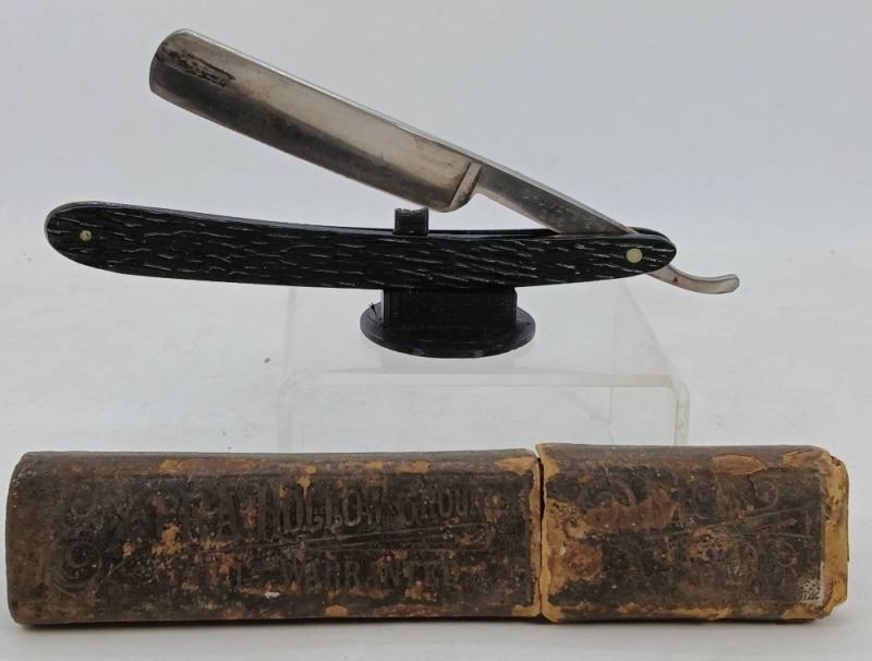 Shumate Straight Razor with Case