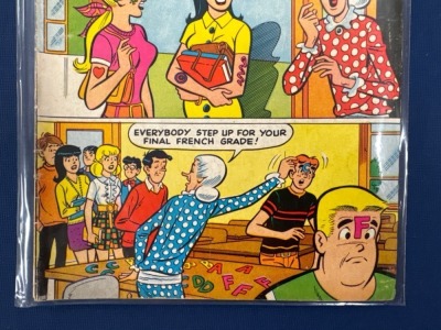 Five Archie Comics Issues - 16