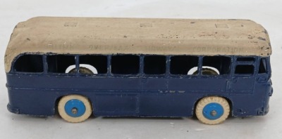 Dinky Toys Die-cast Buses - 6