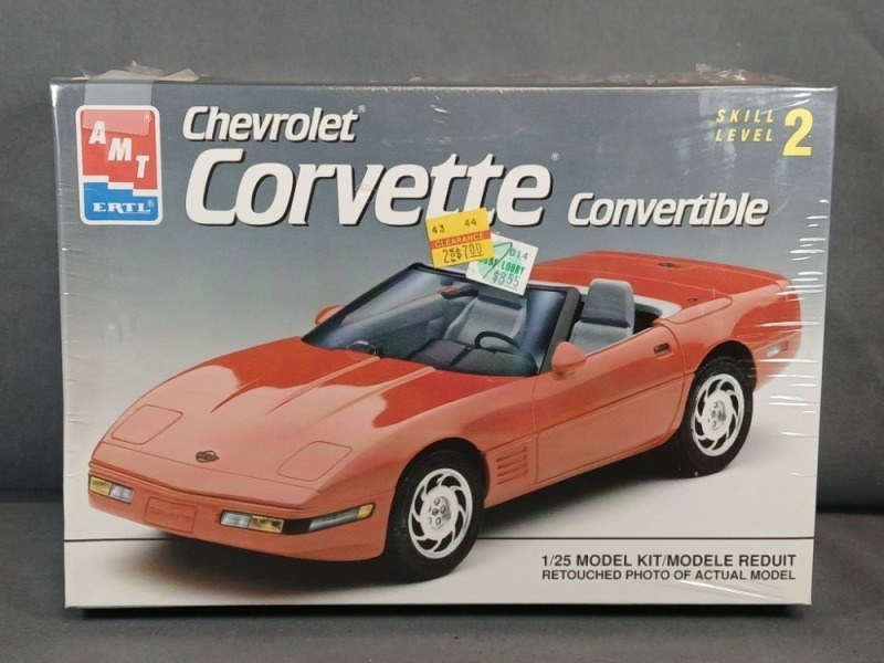 AMT Chevrolet Corvette Model Kit