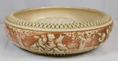 Roseville Donatello 54-8" Bowl and Flower Frog - 3