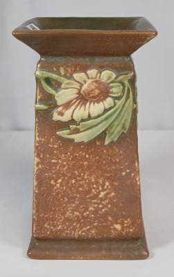 Roseville Dahlrose 6" Square Vase - 3