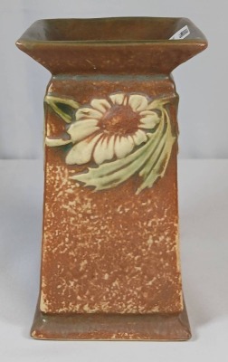 Roseville Dahlrose 6" Square Vase - 5