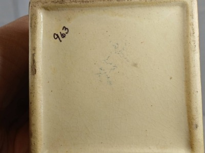 Roseville Dahlrose 6" Square Vase - 6