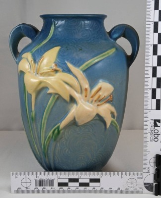 Roseville Zephyr Lily 134-8" Vase, Blue - 8