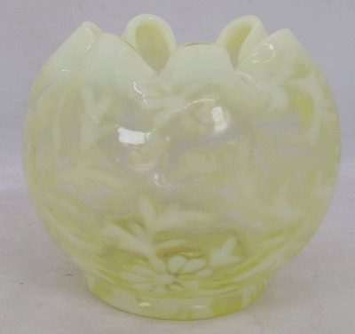 Fenton Vaseline Glass Daisy & Fern Rose Bowl - 5