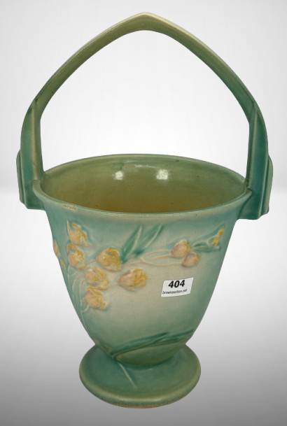 Roseville Ixia 346-10" Basket, Green