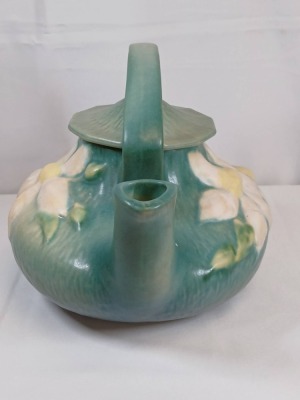 Roseville Clematis No. 5 Green Teapot - 3