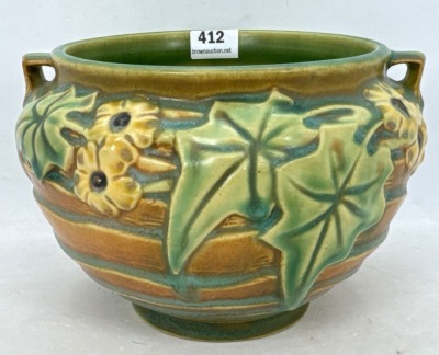 Roseville Luffa 631-4" Jardiniere, Green - 2