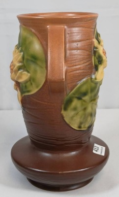 Roseville Water Lily 75-7" Vase, Brown - 3
