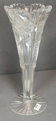 American Brilliant Cut Glass 10" trumpet-shaped Vase Vase - 2