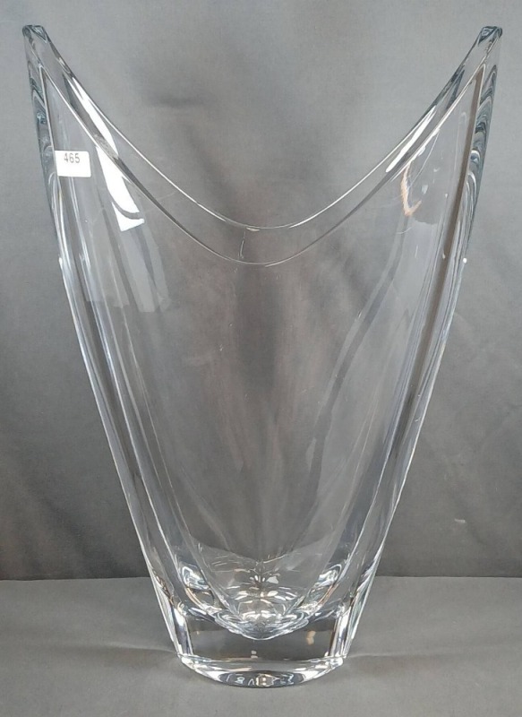 Mikasa Neptune Crystal Vase