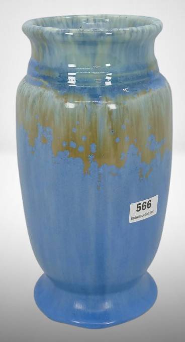 Roseville Tourmaline A-308-7" Vase