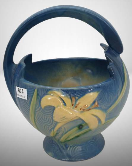 Roseville Zephyr Lily 393-7" Blue Basket