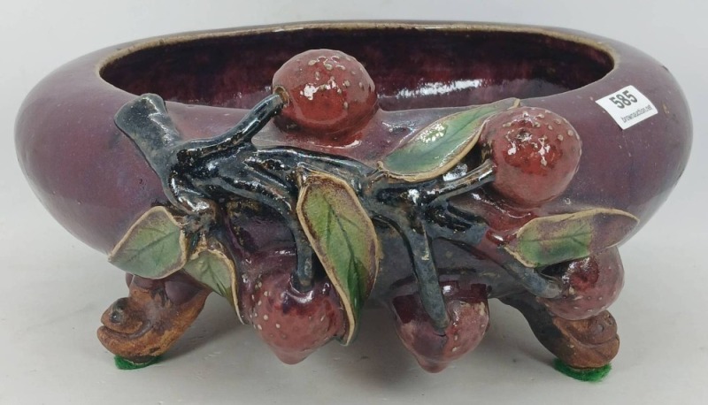 Majolica-Style 3-Footed Ceramic Bowl