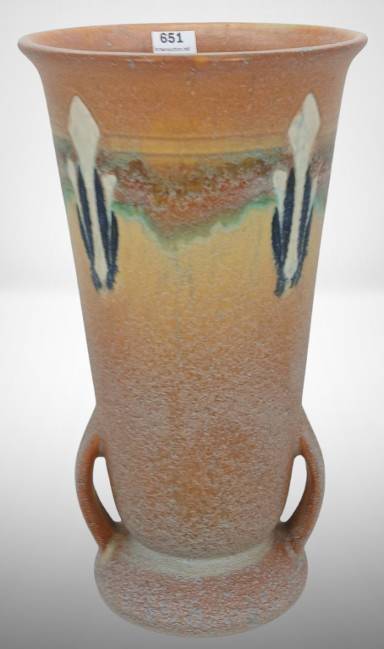 Roseville Montacello 565-10" Tan Vase