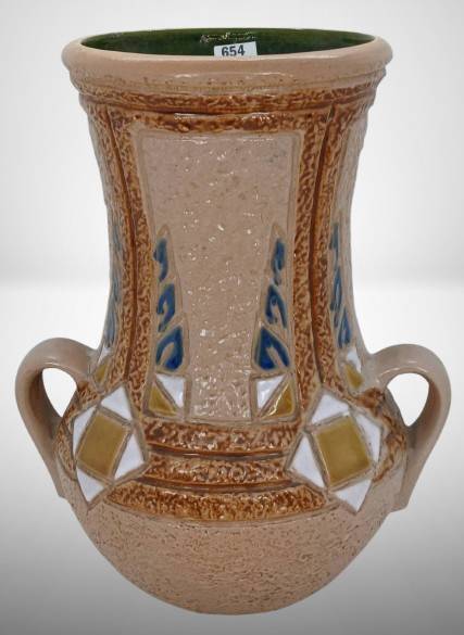 Roseville Mostique 537-10" Brown Vase