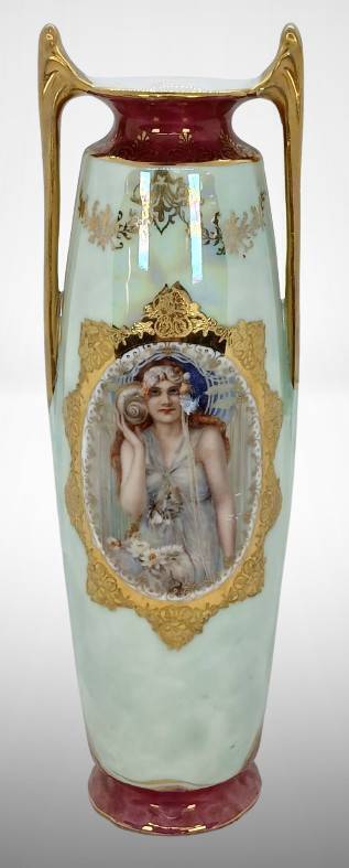 Prov Saxe Portrait Vase