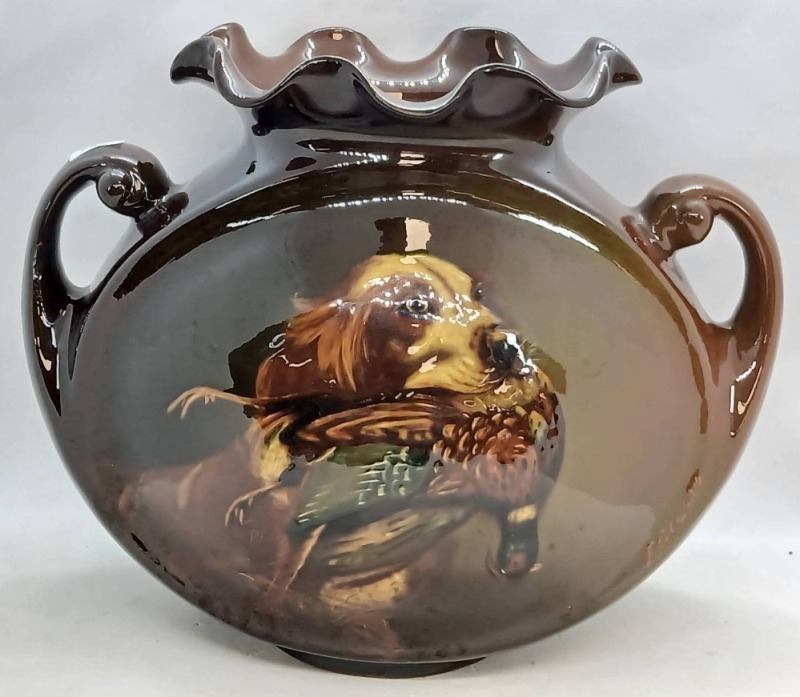 Roseville Rozane 882-9" Pillow Vase, Dog with Pheasant Scene