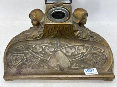 Art Nouveau Bronze Inkwell with Dual Figures - 4