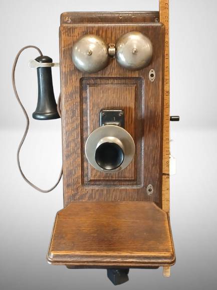Western Electric Early 20th-Century Wooden Wall Telephone