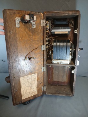 Western Electric Early 20th-Century Wooden Wall Telephone - 12