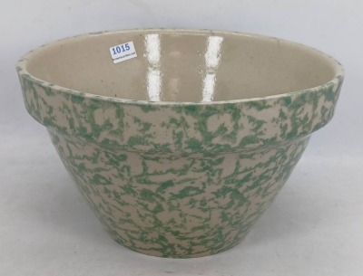 RRP Co. Pottery Spongeware Mixing Bowl in Green Pattern - 3