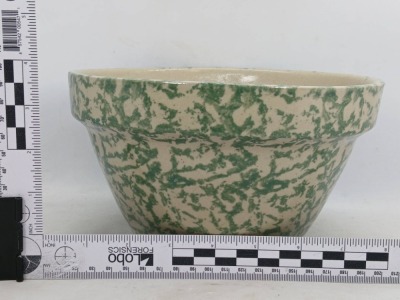 RRP Co. Pottery Spongeware Mixing Bowl in Green Pattern - 7