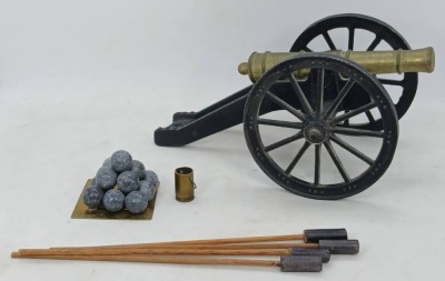 Miniature Brass and Iron Cannon Set - 2