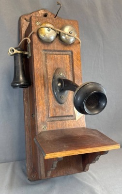 Wall-Mounted Wooden Crank Telephone - 3