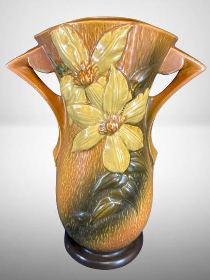 Roseville Clematis 114-15" Vase, Brown