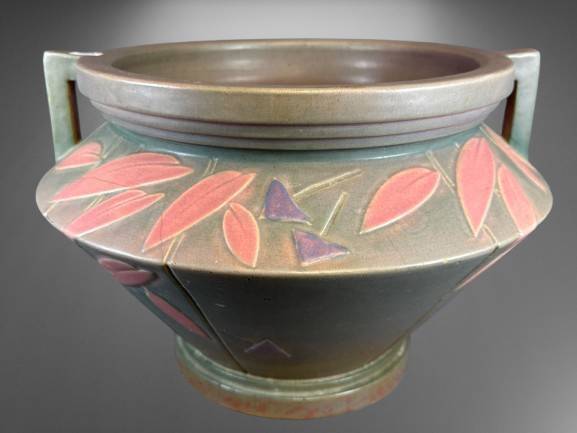 Roseville Futura Jardiniere with Damage