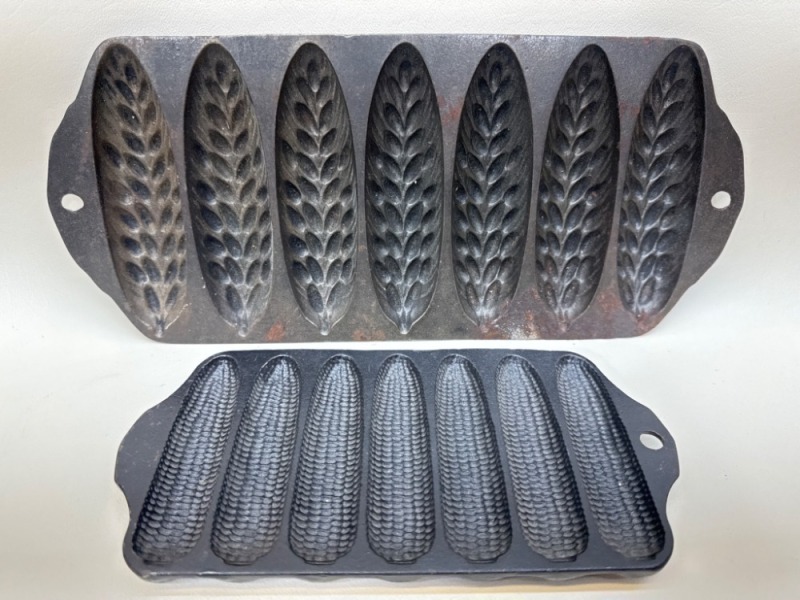 Griswold Cornbread Stick Pans