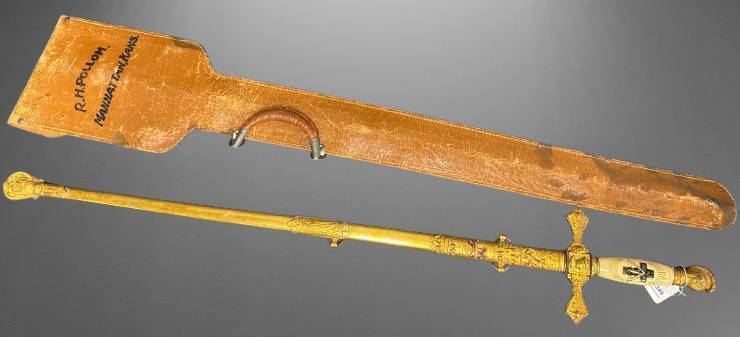 Knights Templar Sword with Embellished Scabbard
