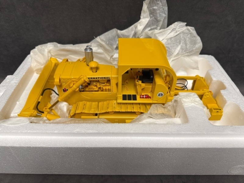 International TD-25 Crawler Replica in Original Box