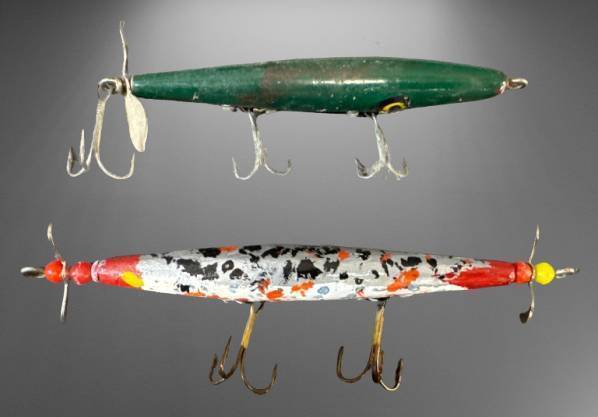 2 Wooden Fishing Lures