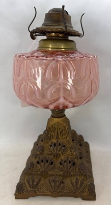 Opalescent Glass Oil Lamp With Decorative Metal Base - 4