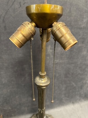 Reverse-Painted Glass Table Lamp "&ldquo; Tiffany-Style Base - 12