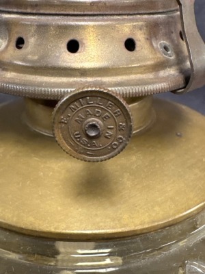 Adams Temple/Applesauce Kerosene Stand Lamp - 9