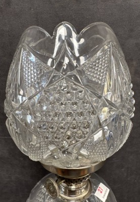 Crystal Glass Kerosene Lamp - 3