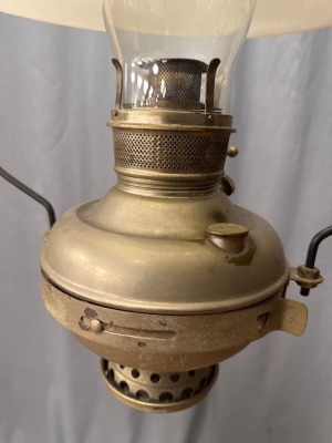 Miller Juno Hanging Kerosene Lamp - 3