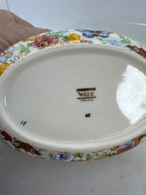 Wade Butterfly Gravy Boat with Underplate - 8