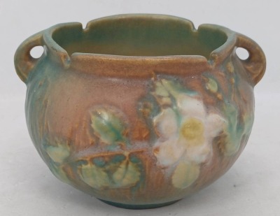 Roseville White Rose 653-3" Jardiniere - 3